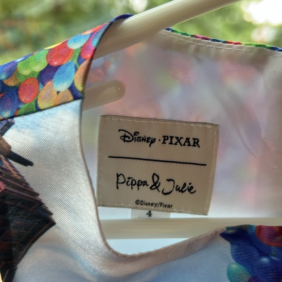 Disney Pixar UP! dress by Pippa & Julie Size 4 - Picture 3 of 4